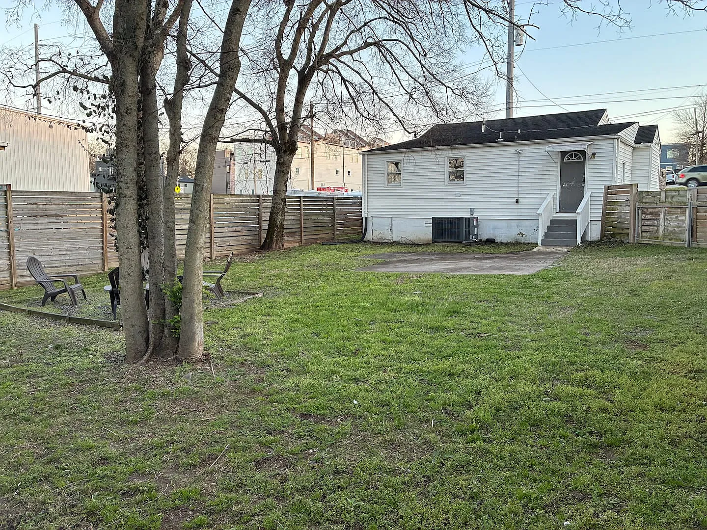 3 bed, 992 sqft, $3,000 — Photo 3