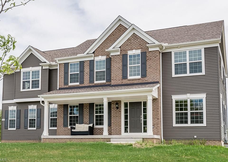 1st image of 6645 Regal Woods Dr