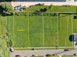 Poling Dr, New Lexington, OH 43764