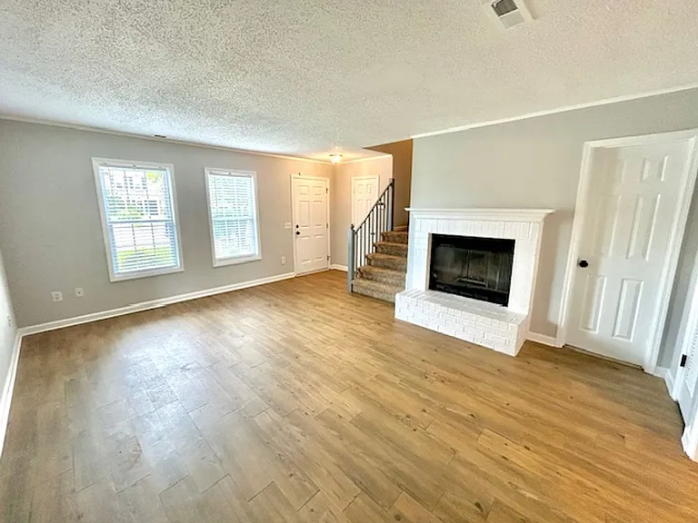119 Crescent Cir — Photo 7