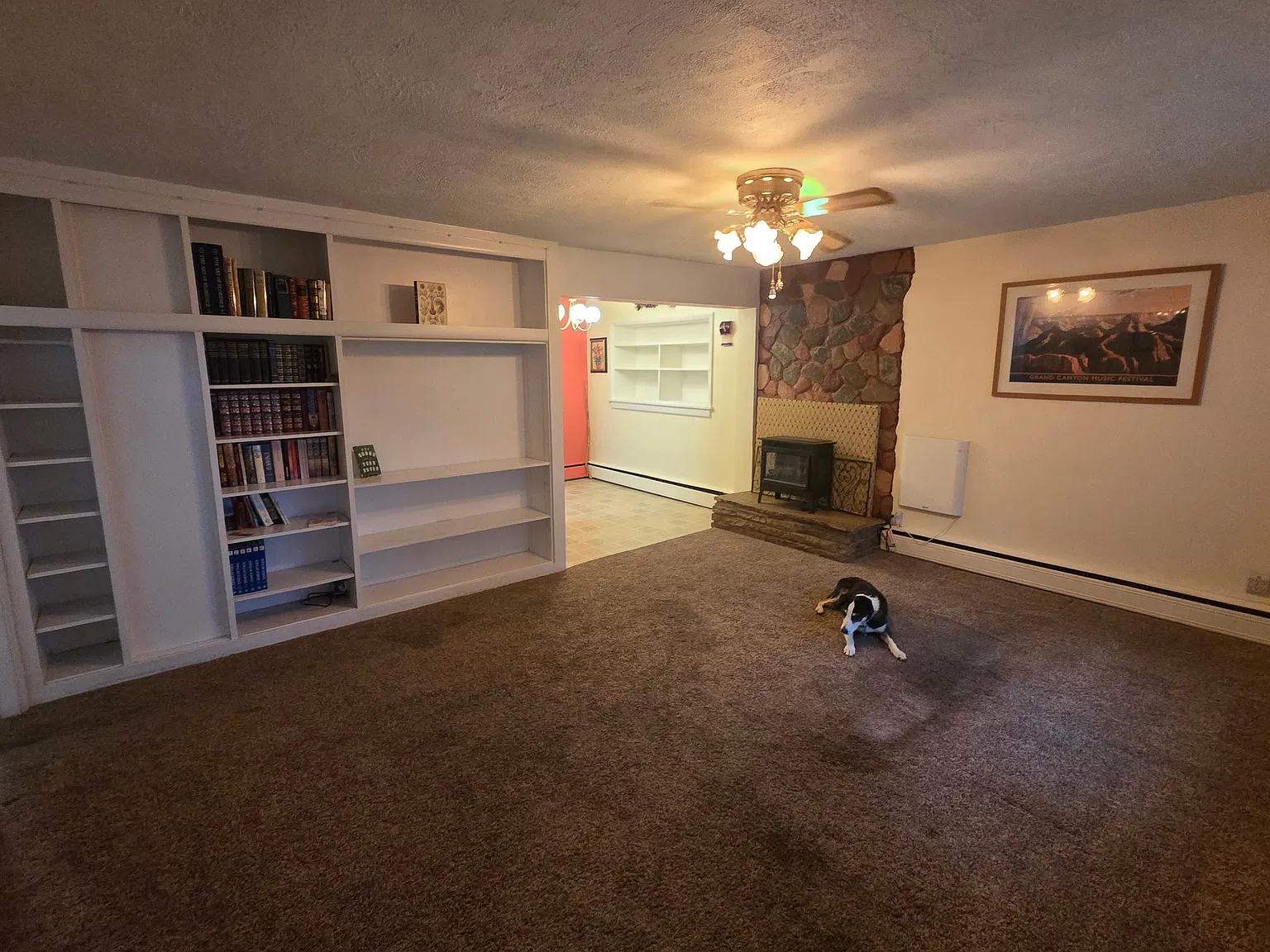 3 bed, 1400 sqft, $1,800 — Photo 3