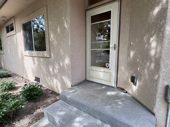 735 Woodridge Ct, Grand Junction, CO 81505