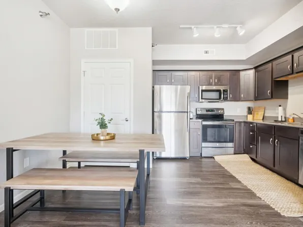 Willow Falls Apartments