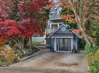 961 Noons Creek Dr, Pt Moody, BC V3H4H1