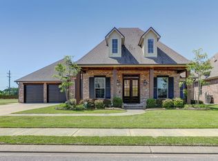 116 Snapping Ln, Broussard, LA 70518