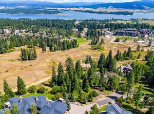 444 Sugarloaf Ct, Cascade, ID 83611