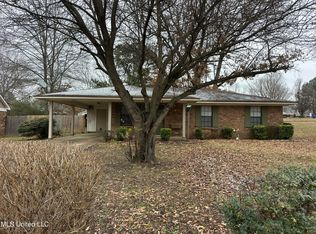 6440 Forestgate Rd, Horn Lake, MS 38637