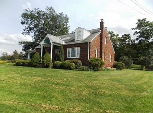 1570 Penn Dr, Andreas, PA 18211