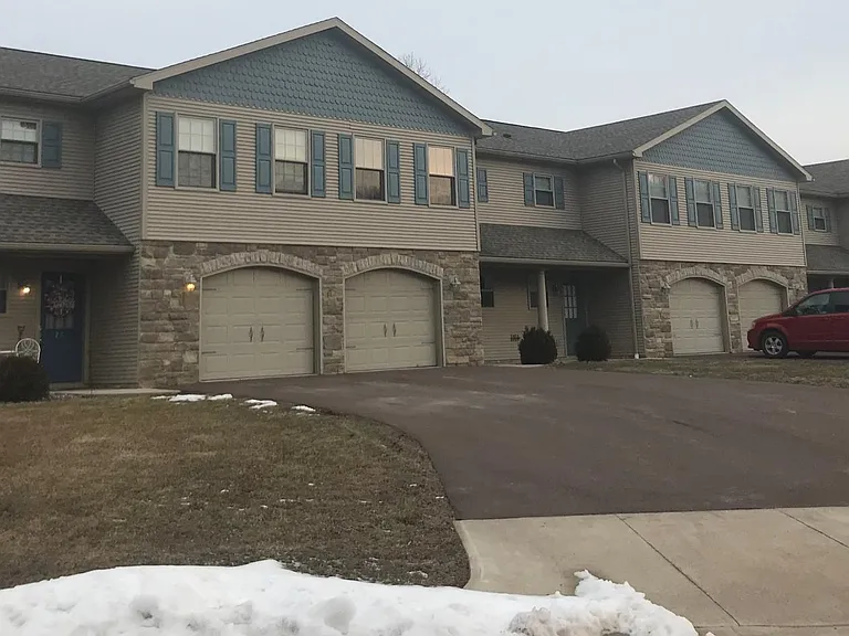 25 Yocum Dr — Photo 3