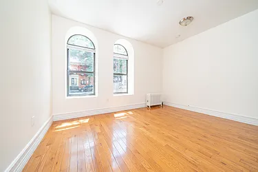 Rented by Living New York