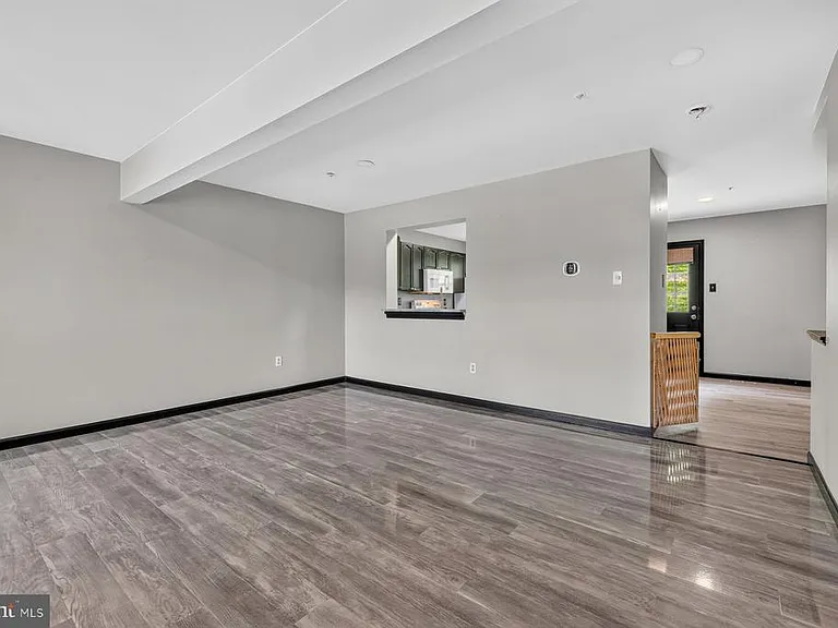 101 Jasons Rdg — Photo 2