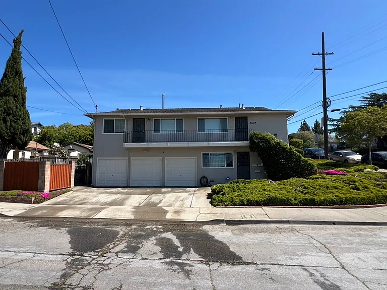 15880 Marcella St — Photo 1