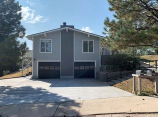 2107 Friendship Cir, Colorado Springs, CO 80904
