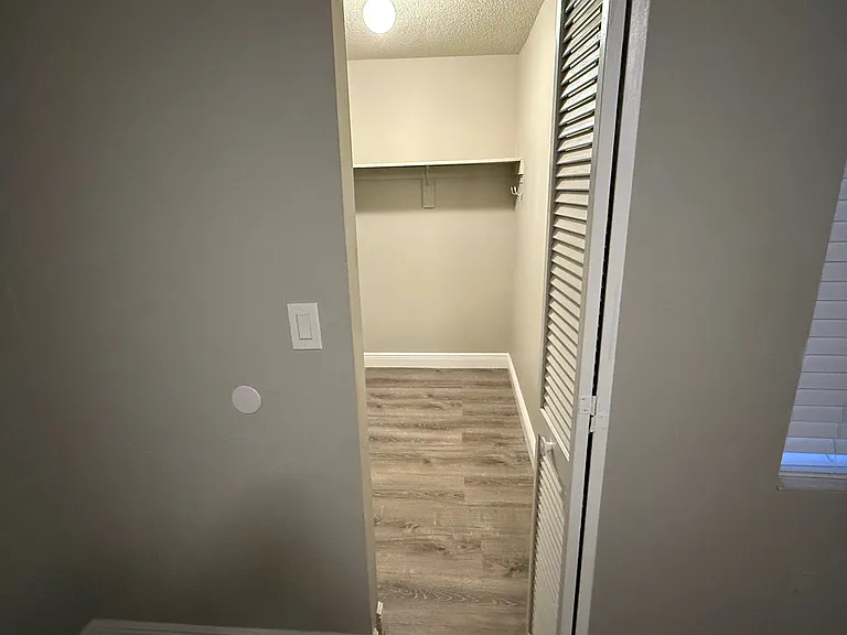 1431 Croftwood Dr #1431 — Photo 25