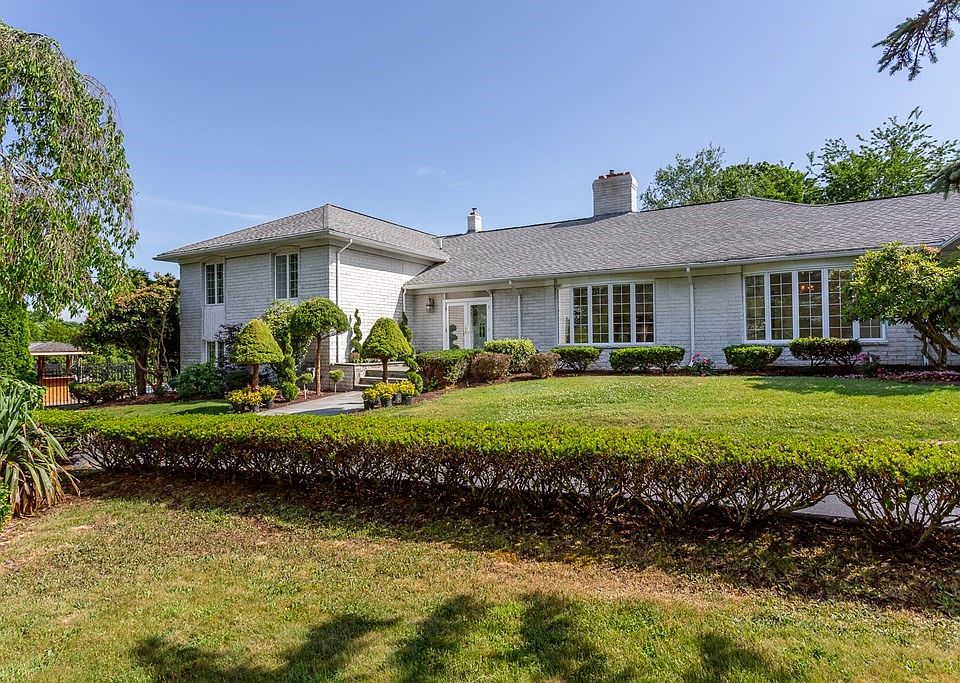 259 Whetstone Hill Rd, Somerset, MA 02726 Zillow