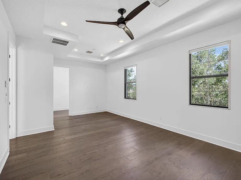 4025 Faraday Way — Photo 32