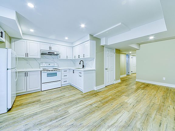 4th image of 1201 Chateau Ct