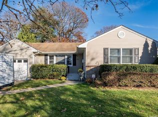 1197 E Meadow Rd, Merrick, NY 11566