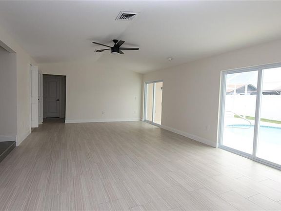 5th image of 9737 San Vincente Way