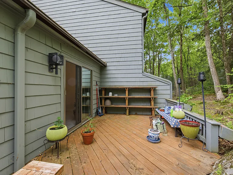 213 Ledge Dr — Photo 17