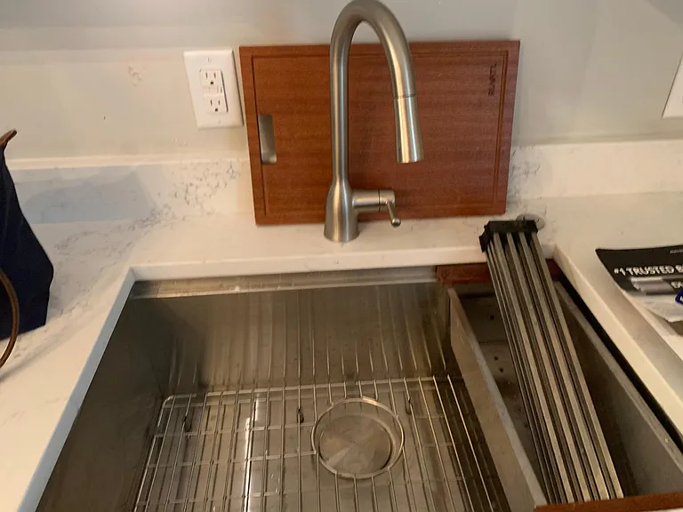 1313 W Cary St #F2 — Photo 10