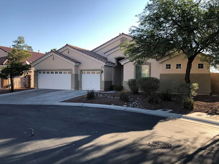 9664 Tapestry Pine St — Photo 1