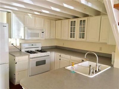 710 Newton St, Gretna, LA, 70053