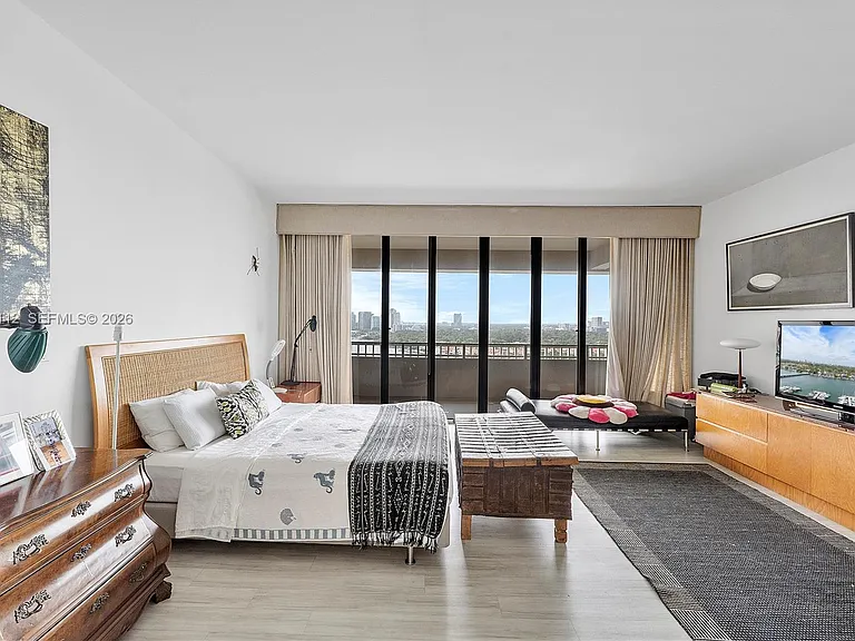2 Grove Isle Dr #BPH10 — Photo 16