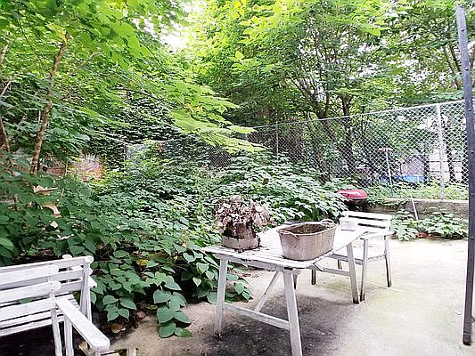 1st image of 778 Park Pl APT 1
