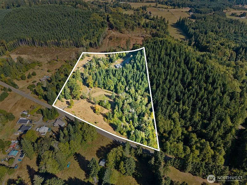 5th image of 254 Williams Creek Road