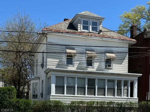 1025 Madison Ave, Paterson City, NJ 07501