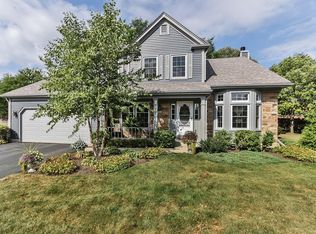 2524 Lawn Ct, Schaumburg, IL