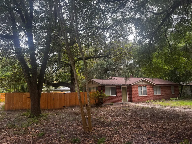 1003 NW 15th Ave — Photo 2
