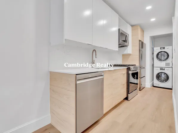 325 Summit Ave #103T, Brighton, MA 02135