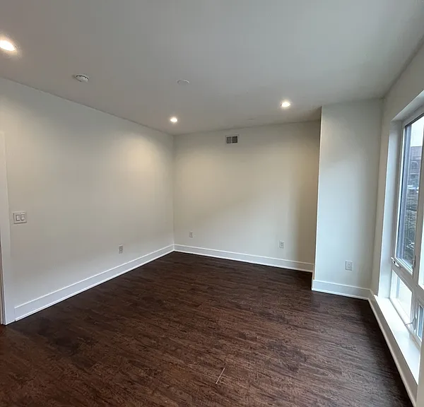 1219 N 5th St #2 — Photo 5