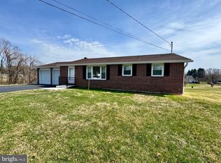 512 E Avondale Rd, West Grove, PA 19390