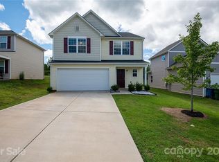 208 19th Ave SE, Hickory, NC 28602