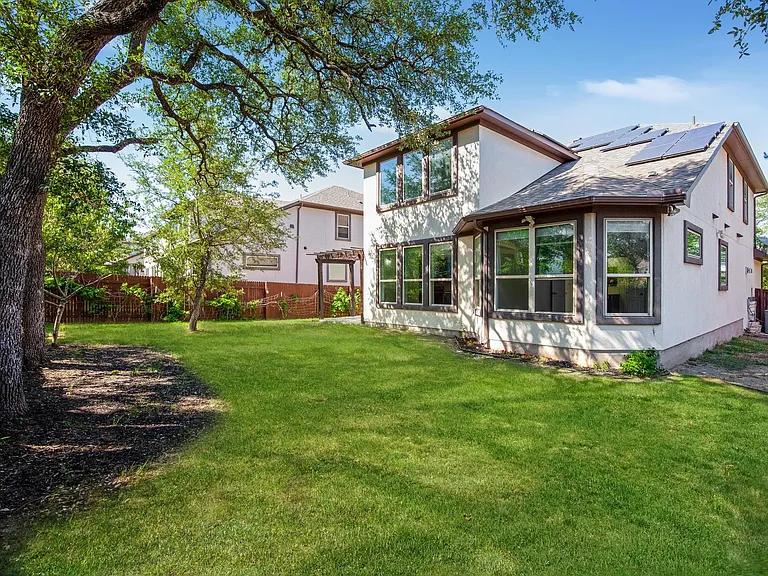 5724 Siragusa Dr — Photo 29
