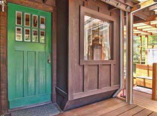 714 N 8th St, Lakeside, OR 97449