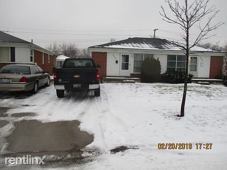 1st image of 2492 Ackley Ave #208