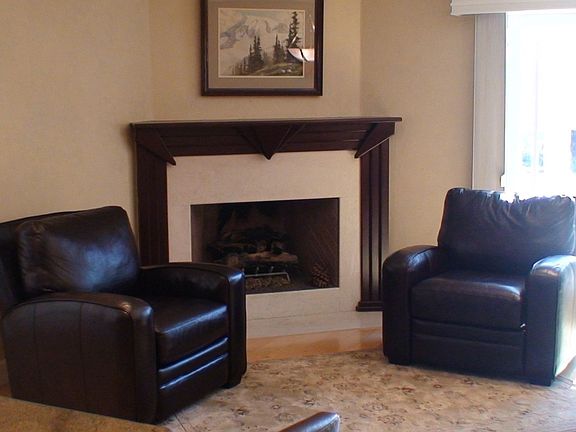 Great Room Fireplace w/ marble detail