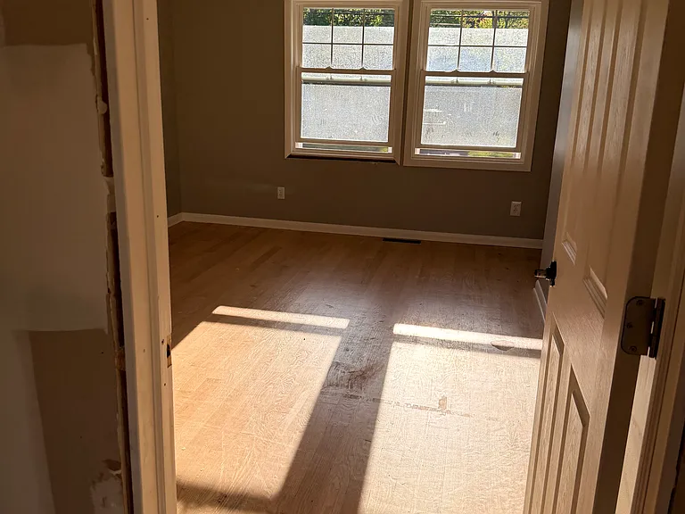 61 Cherry Ave — Photo 8