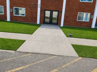 400 17th St NW #410-13, East Grand Forks, MN 56721