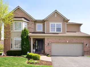 903 Clover Ridge Ln, Itasca, IL 60143