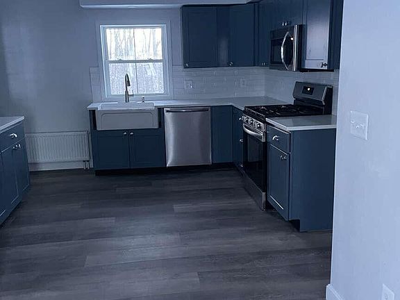 5th image of 331 Enfield Road