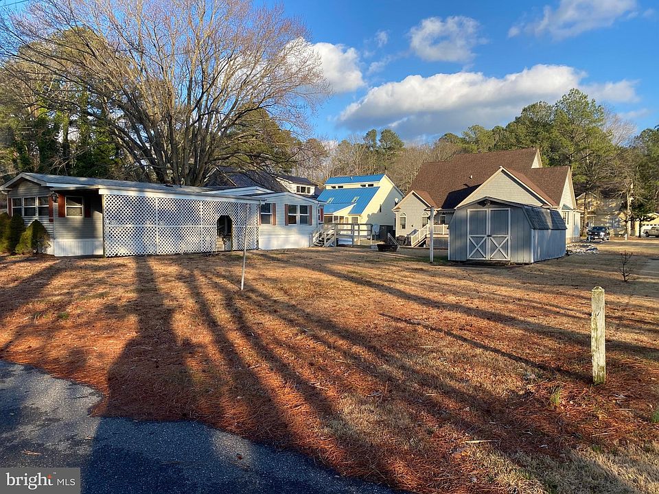 1st image of 34641 Lagoona Dr