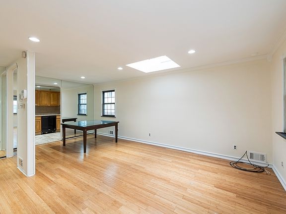 4th image of 86-43 Pinto St #1-2
