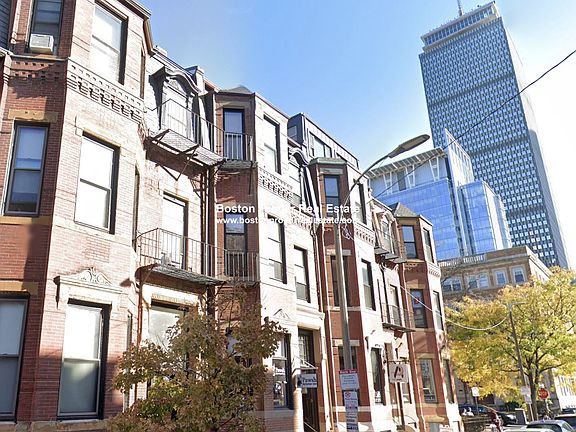 31 Gloucester Boston - Back Bay Building Photo 2