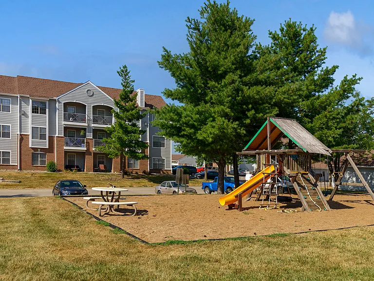 High Pointe — Photo 23