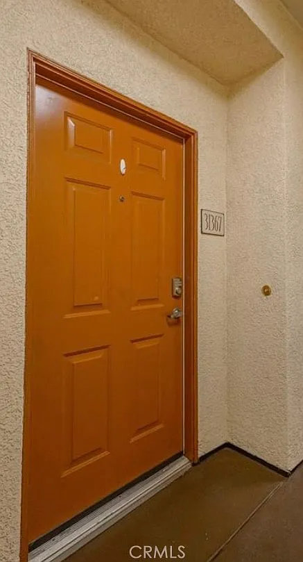 2 bed, 1101 sqft, $2,300 — Photo 4